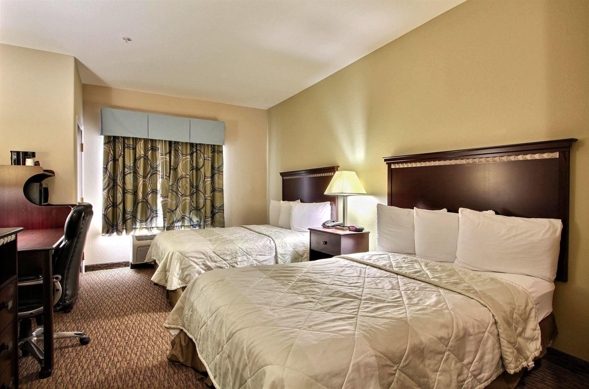 Hotel Magnolia And