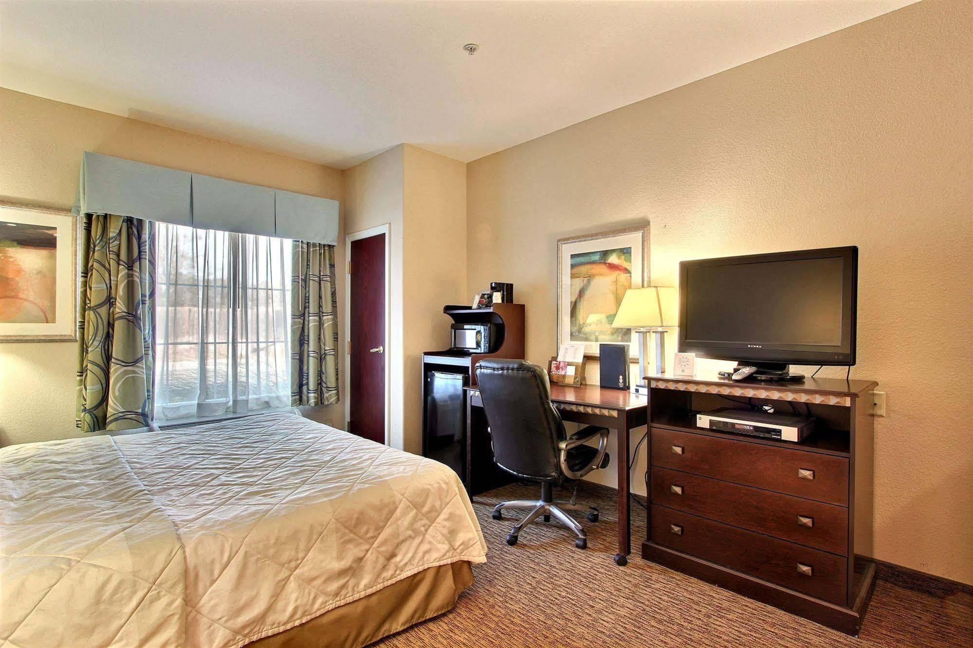 Magnolia And Hotel 3*